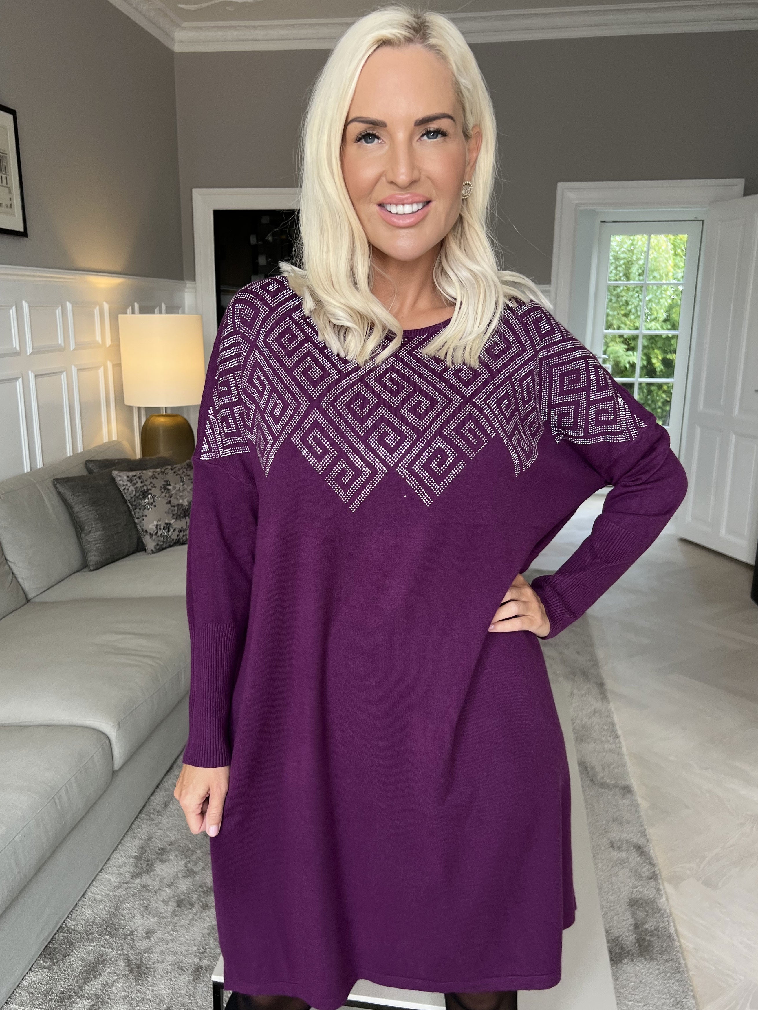 Luna - Blød strikkjole med similisten